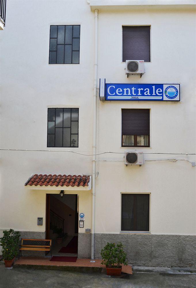 B&B Centrale Affittacamere Reggio di Calabria Exteriör bild