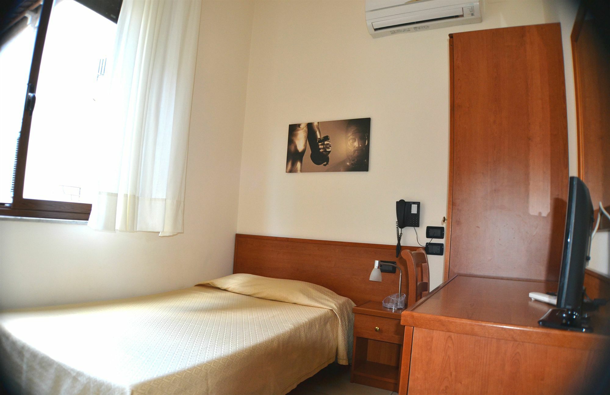 B&B Centrale Affittacamere Reggio di Calabria Exteriör bild