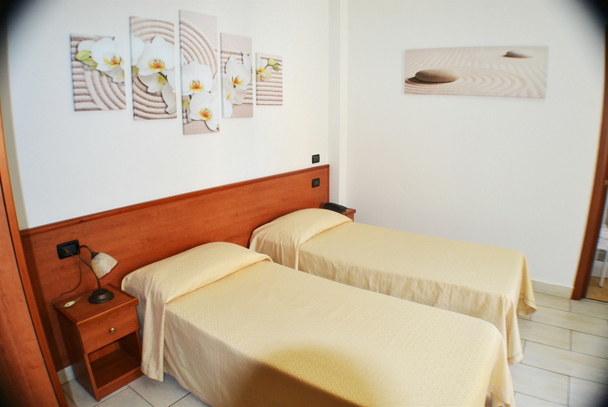 B&B Centrale Affittacamere Reggio di Calabria Exteriör bild