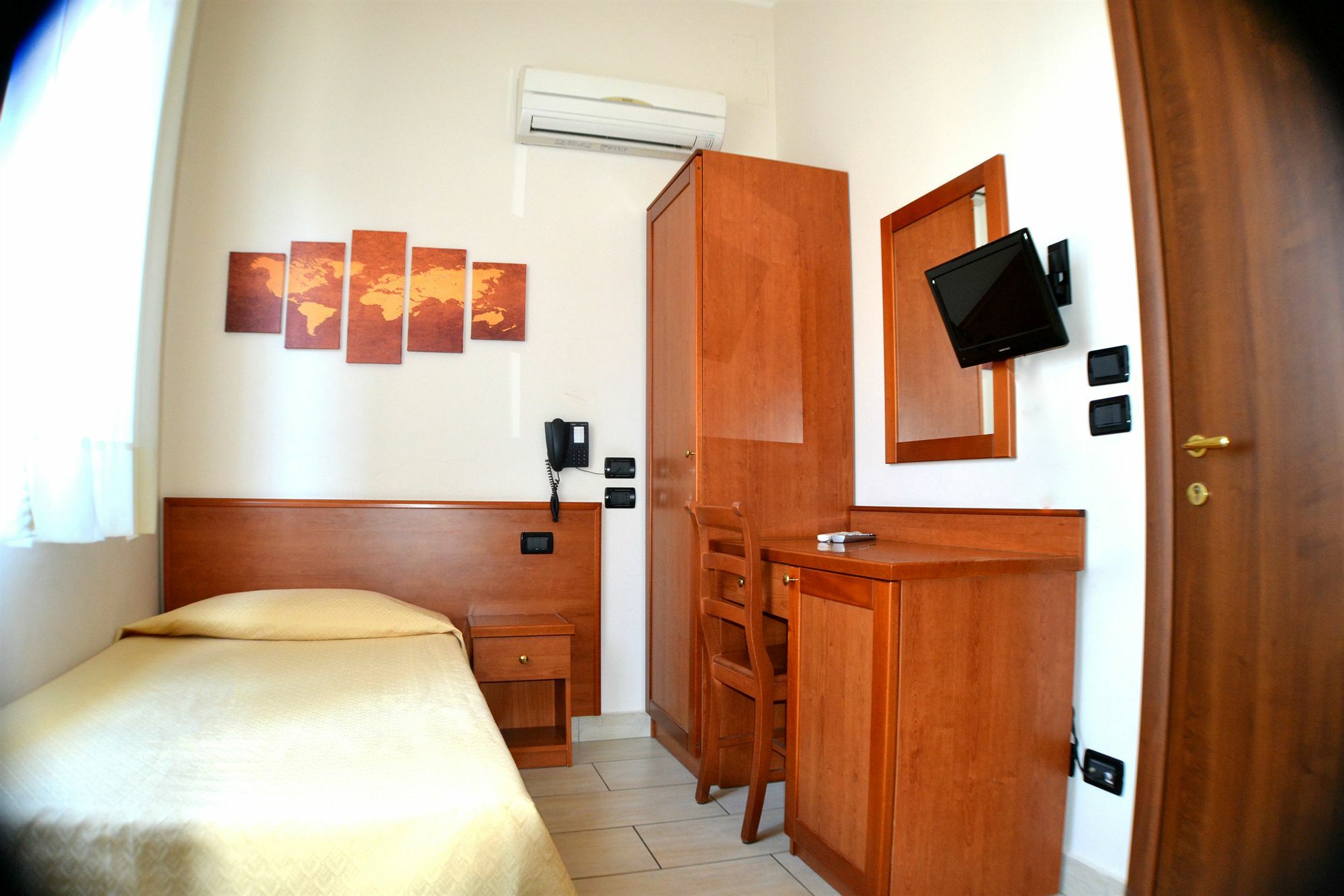 B&B Centrale Affittacamere Reggio di Calabria Exteriör bild